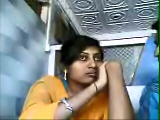 vid 20071207 pv0001 nagpur im hindi 28 yrs old unmarried girl veena kissing liplock her 29 yrs old unmarried lover sanjay handy tea shop sex porn video