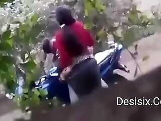 Desi couple in conformity with fuck in forest